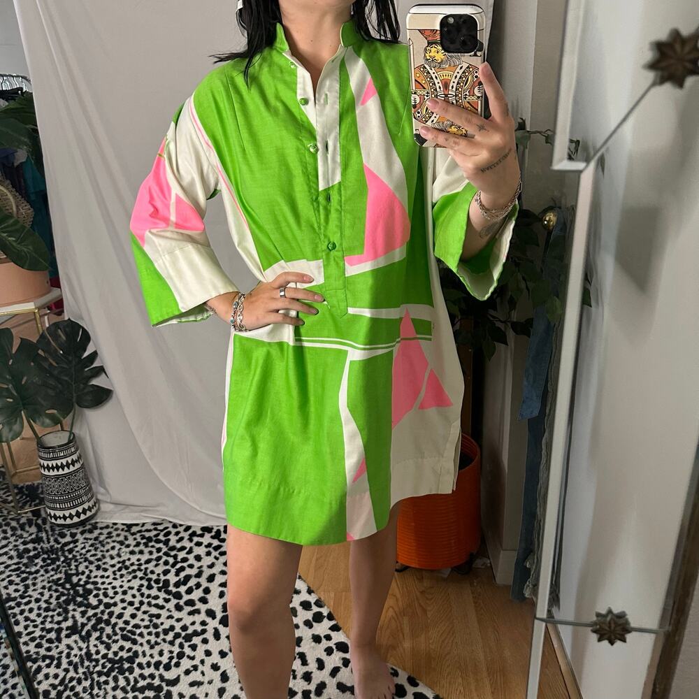 Vintage Catherine Ogust for Penthouse Gallery Mini Shirt Dress Green Pink - Picture 2 of 10